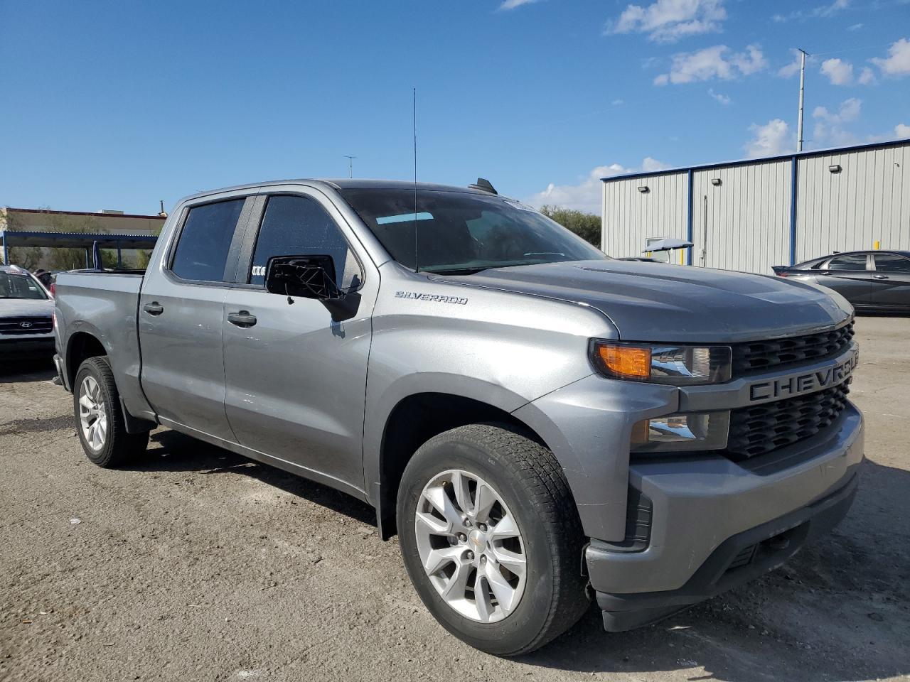 2021 Chevrolet Silverado C1500 Custom - Фото 4