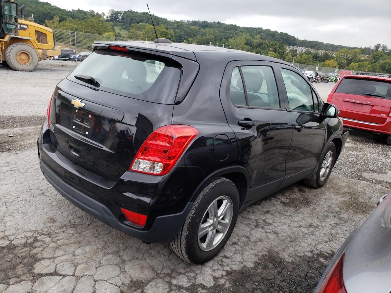 2019 Chevrolet Trax Ls - Фото 3
