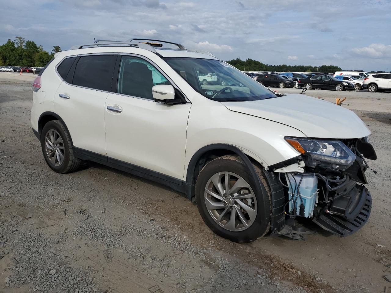 2015 Nissan Rogue S - Фото 4
