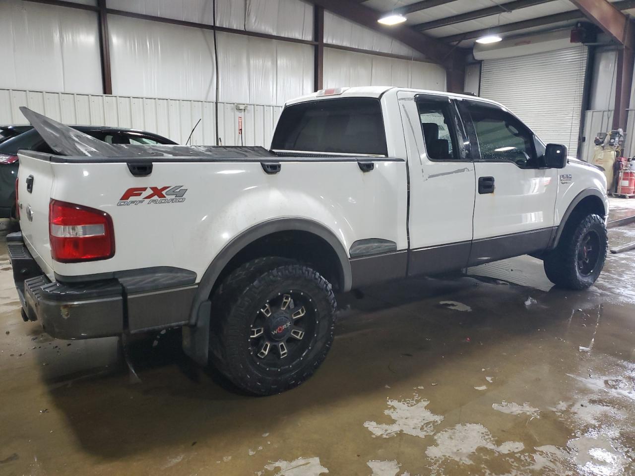 2004 Ford F150 - Фото 3