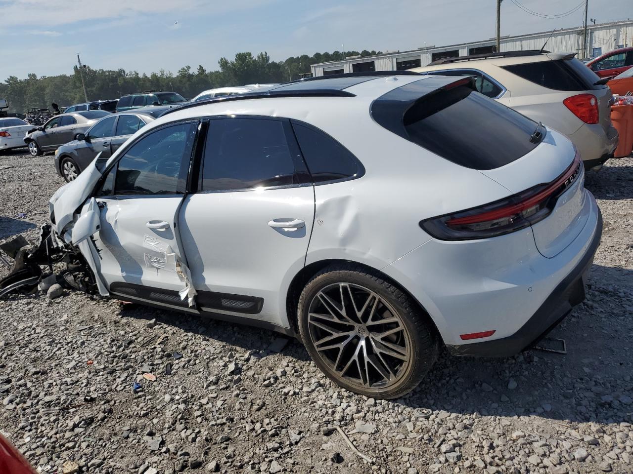 2022 Porsche Macan - Фото 2