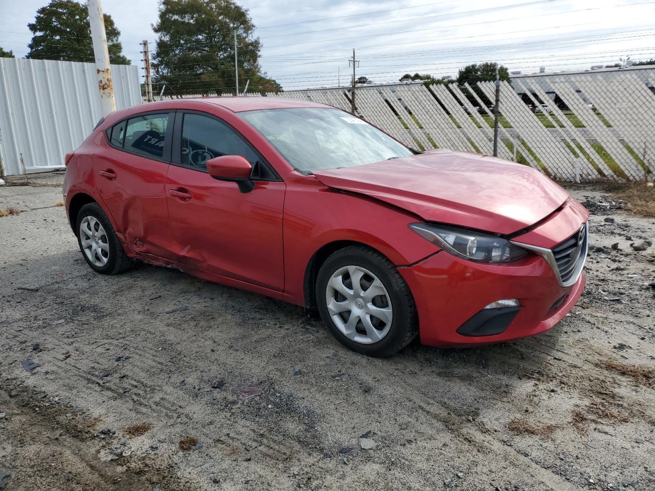 2015 Mazda 3 Sport - Фото 4