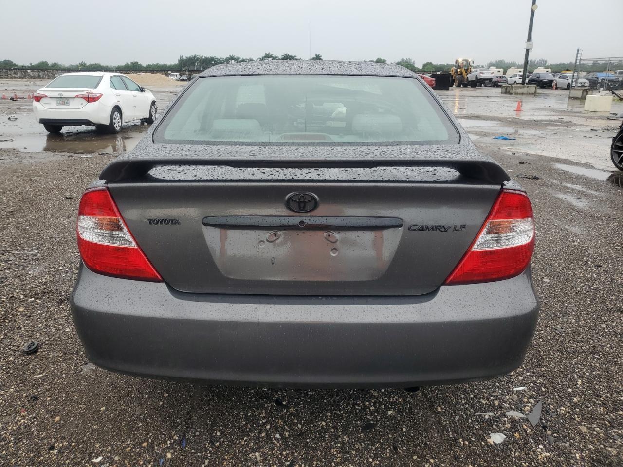 2003 Toyota Camry Le - Фото 6