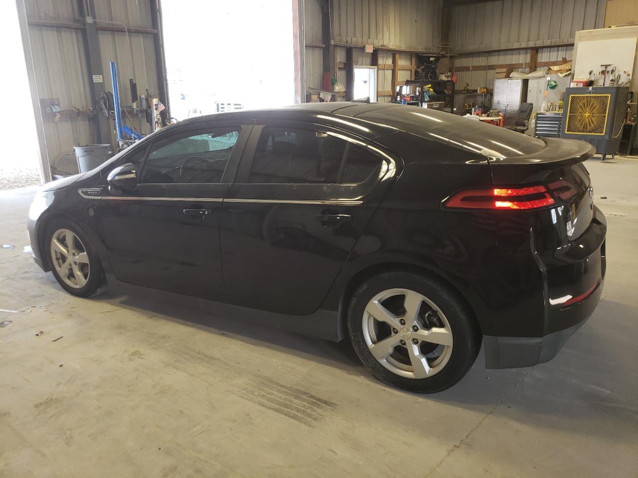 2013 Chevrolet Volt - Фото 2