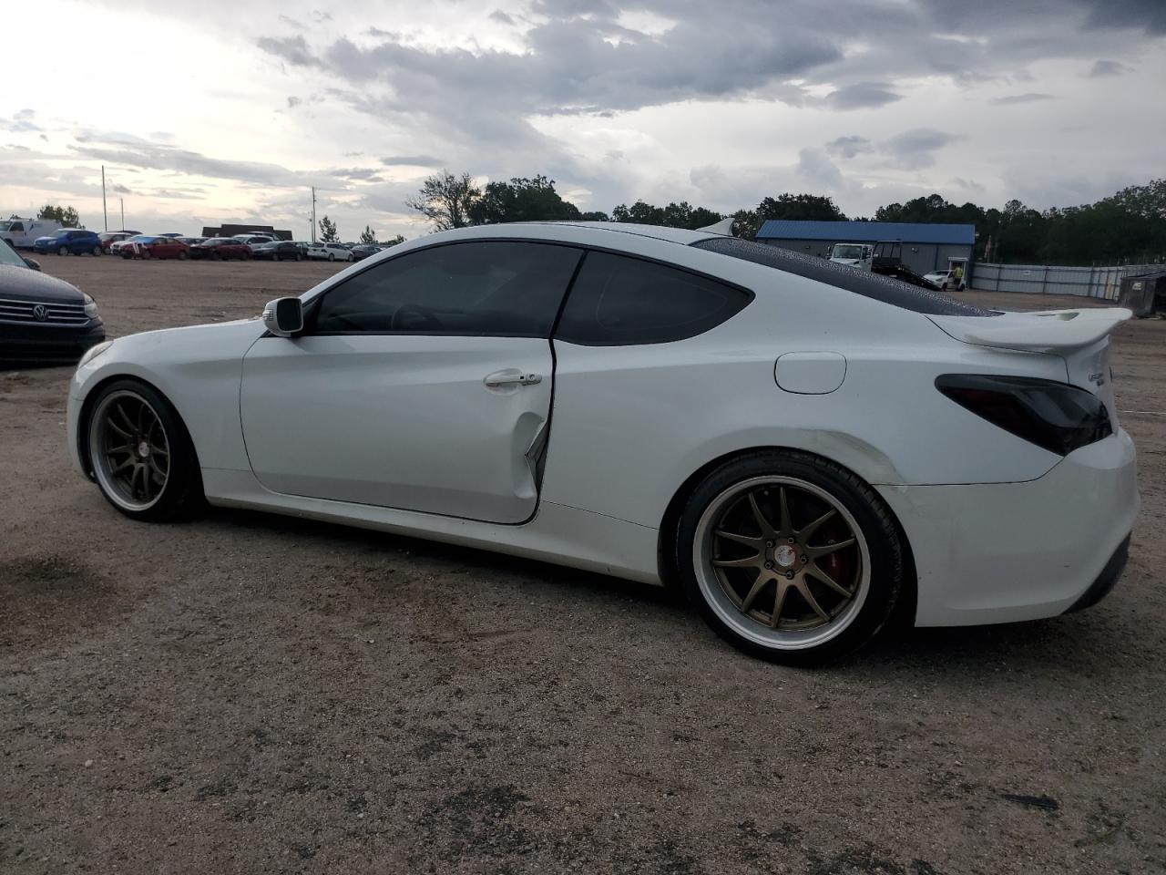 2011 Hyundai Genesis Coupe 3.8L - Image 2