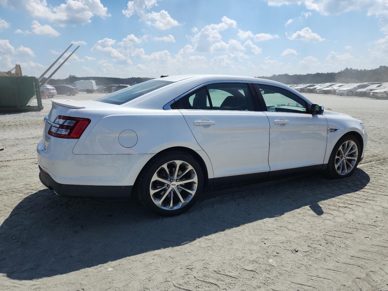 2013 Ford Taurus Limited - Image 3