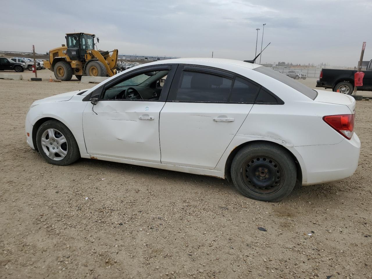2014 Chevrolet Cruze Lt - Image 2