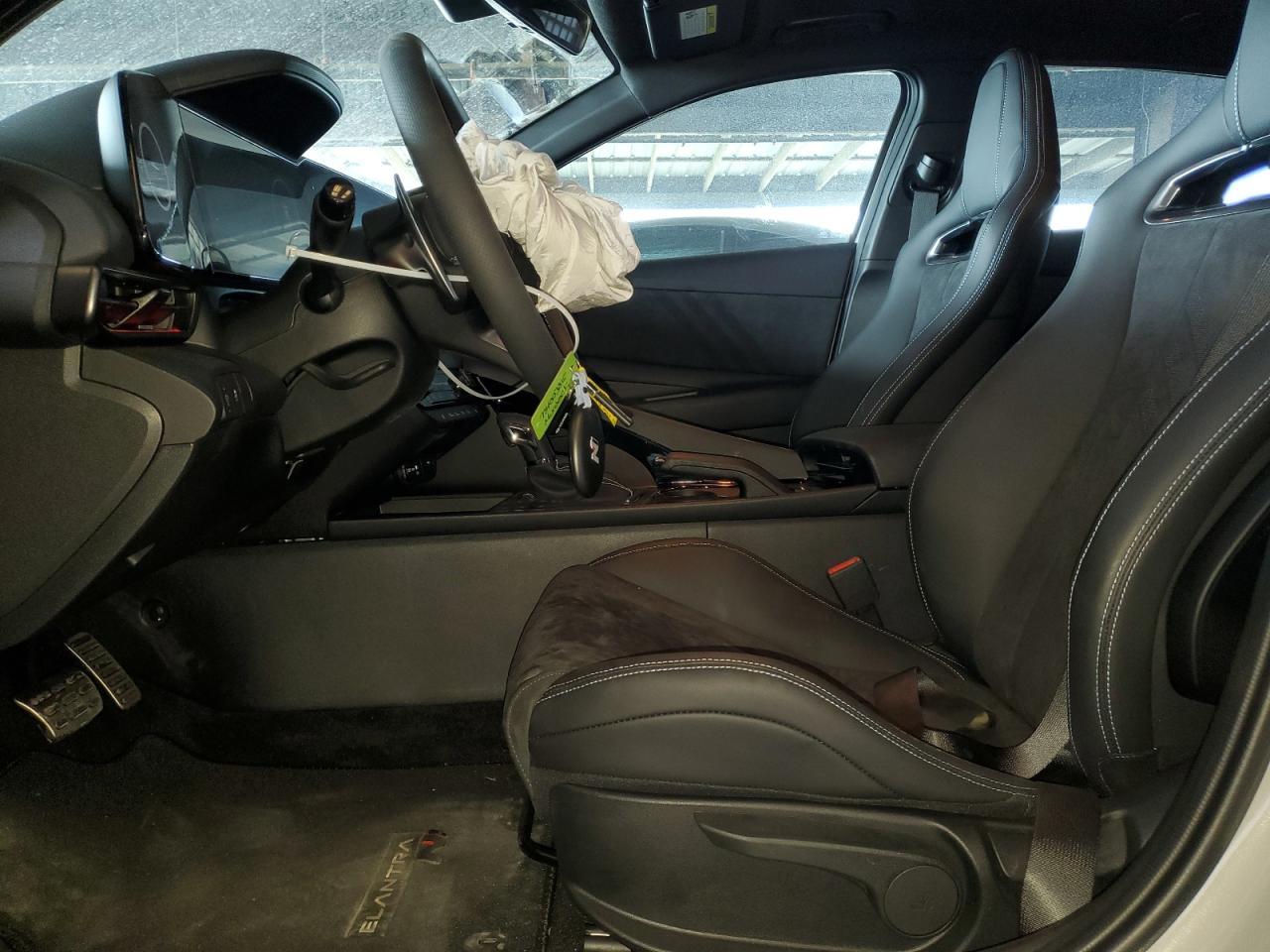 2025 Hyundai Elantra N - Фото 7