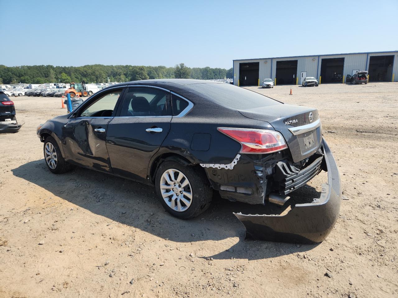 2015 Nissan Altima 2.5 - Image 2