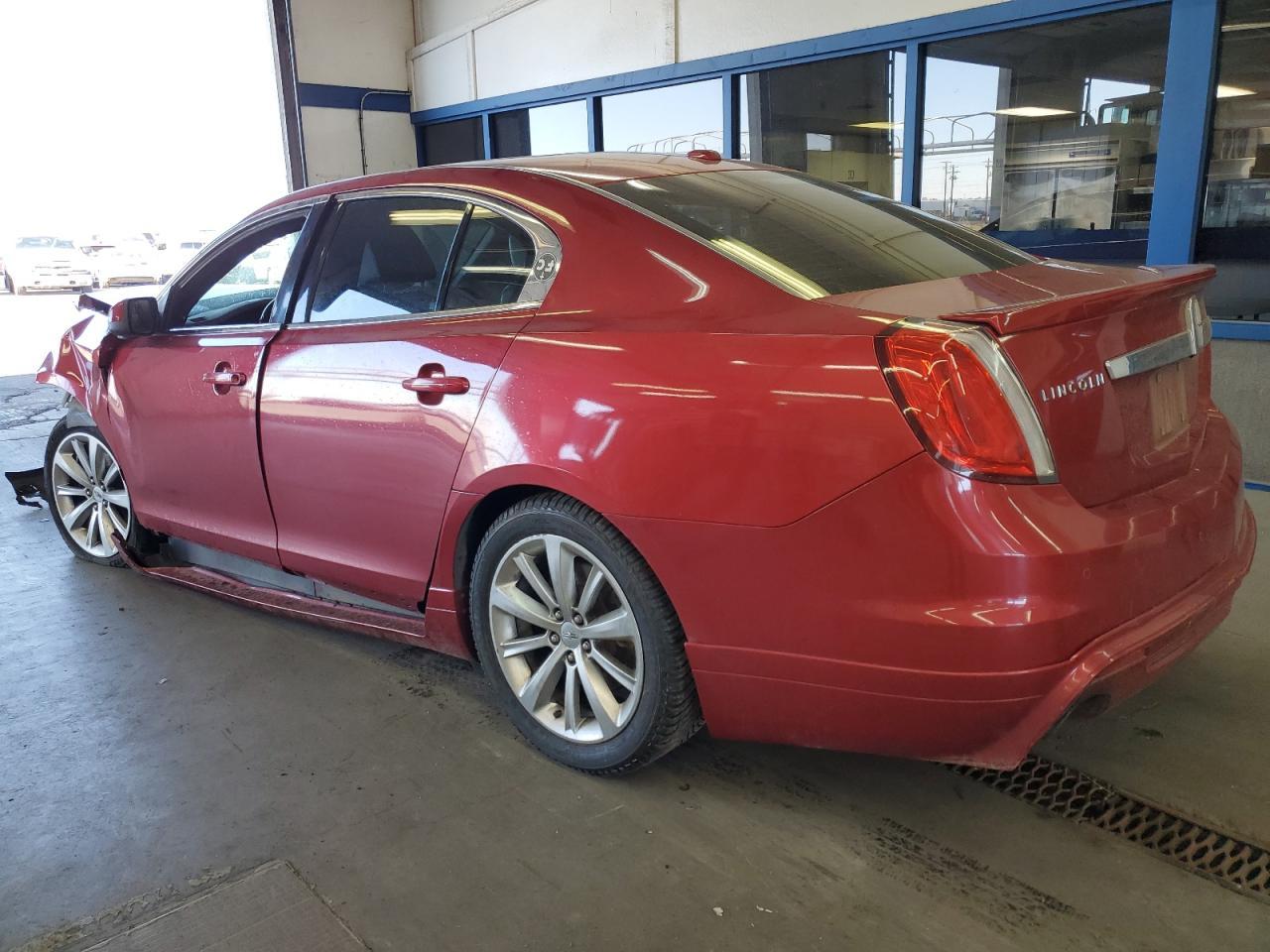 2010 Lincoln Mks - Фото 2