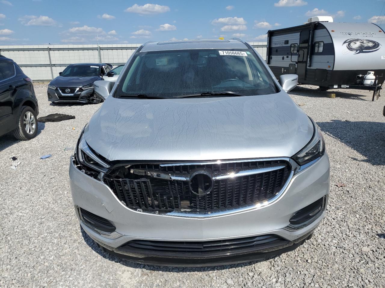 2018 Buick Enclave Essence - Image 5