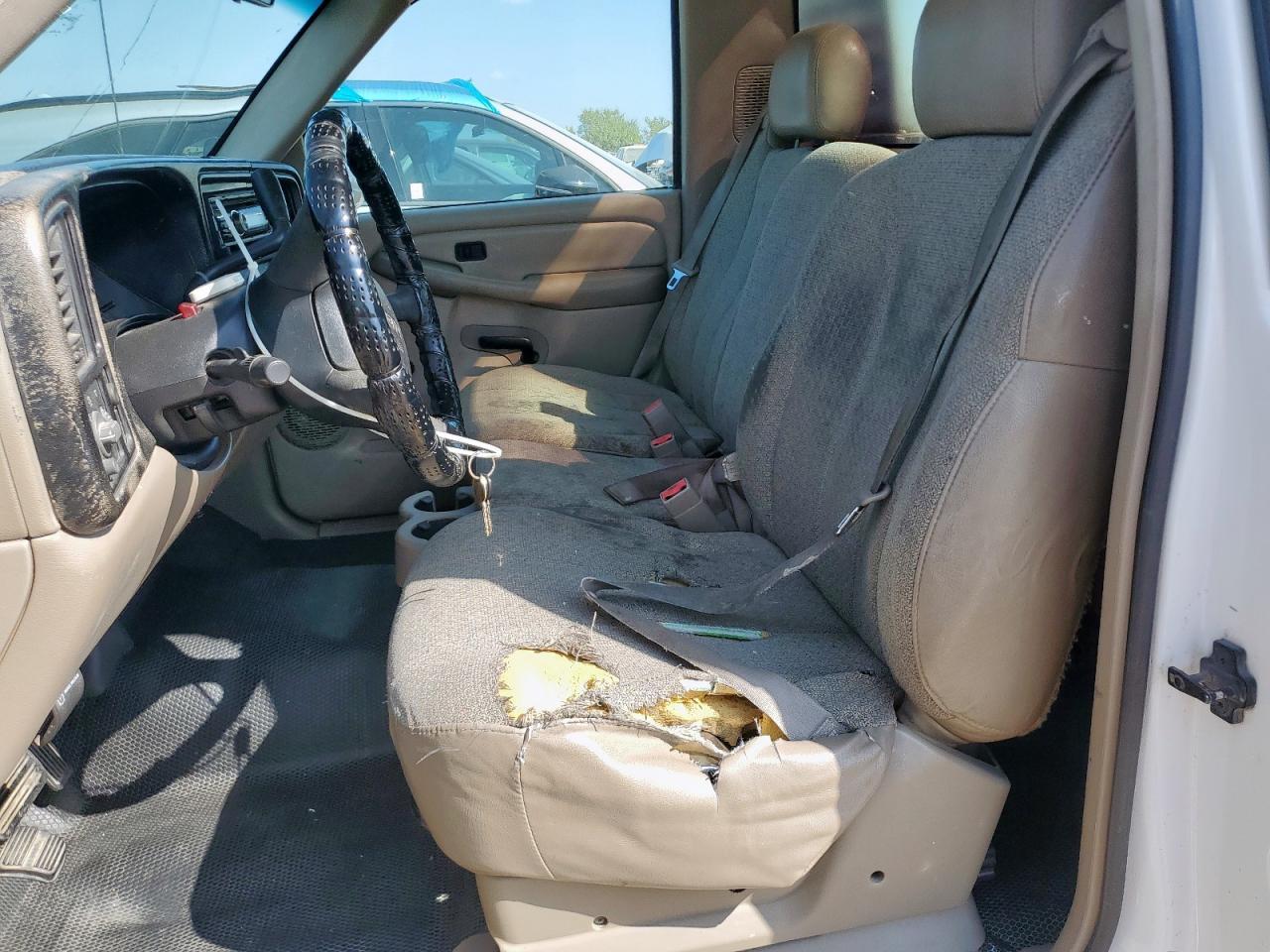 2002 Chevrolet Silverado C1500 - Фото 7