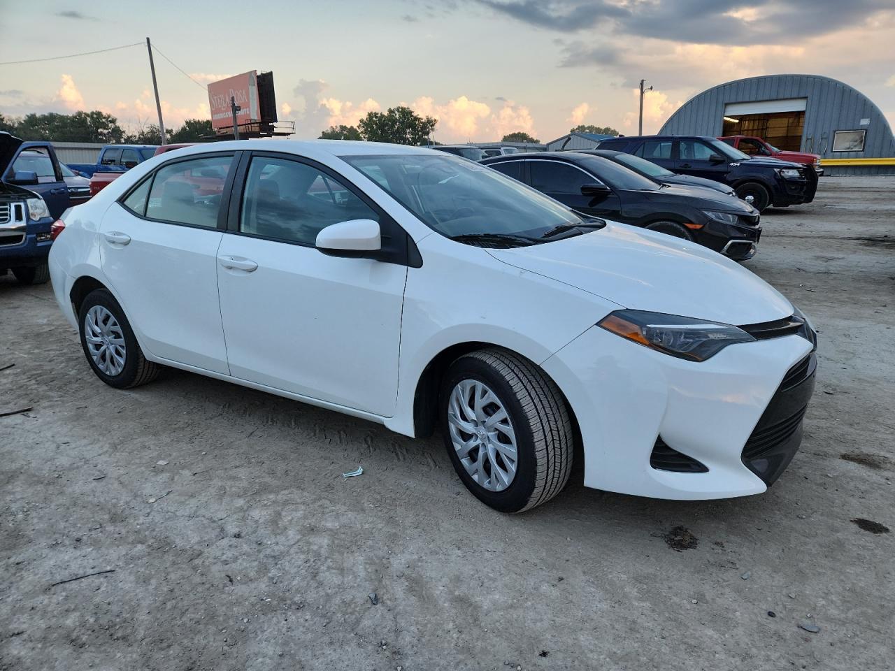 2018 Toyota Corolla L - Фото 4