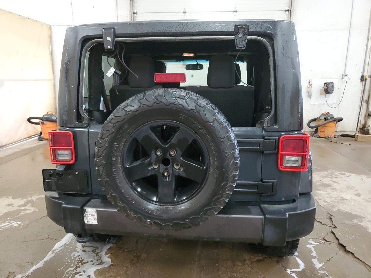 2017 Jeep Wrangler Sport - Image 6