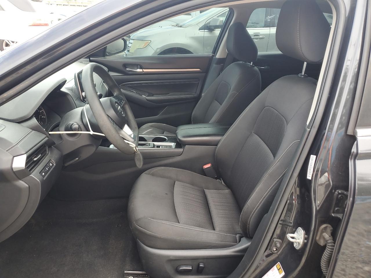 2021 Nissan Altima Sv - Image 7