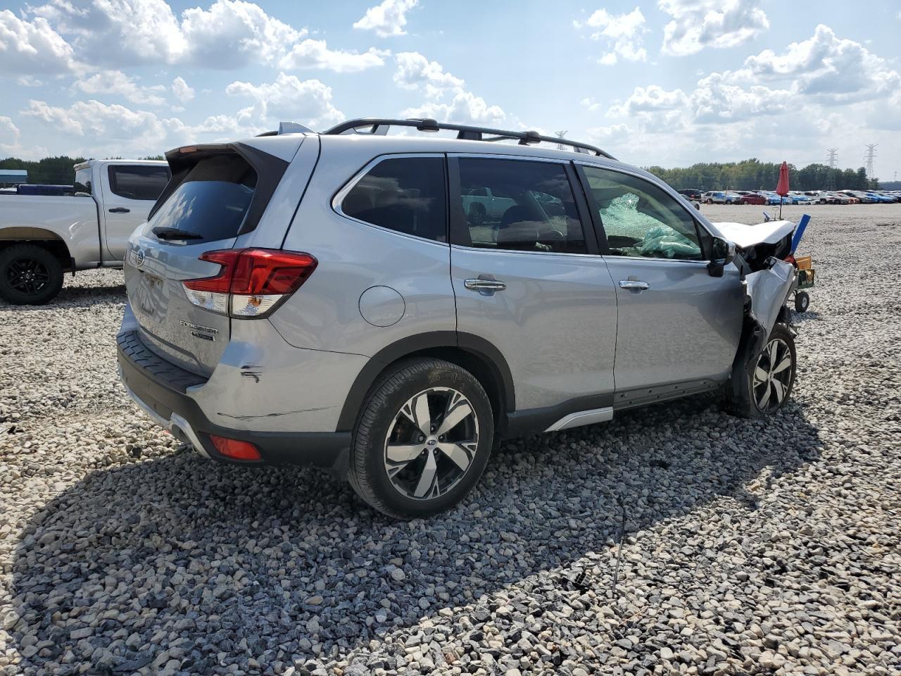 2019 Subaru Forester Touring - Image 3