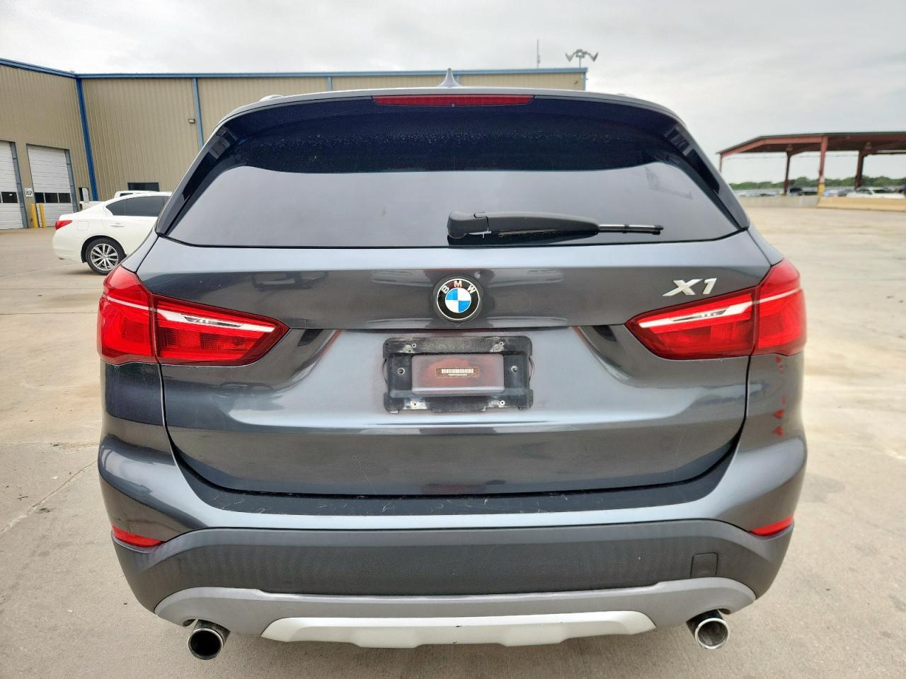 2016 BMW X1 xDrive28I - Фото 6