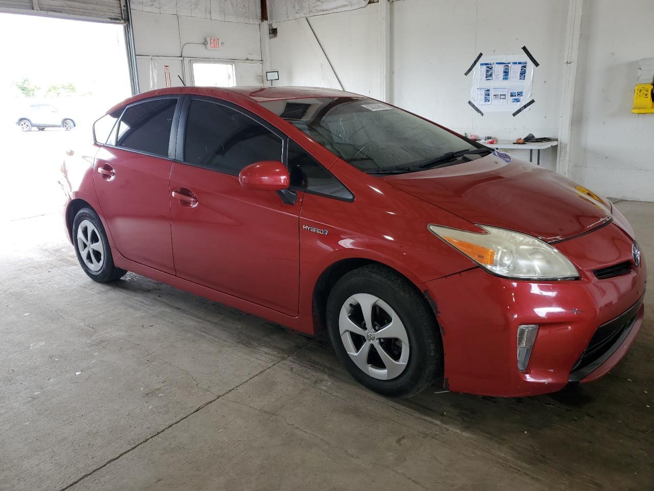 2013 Toyota Prius - Фото 4