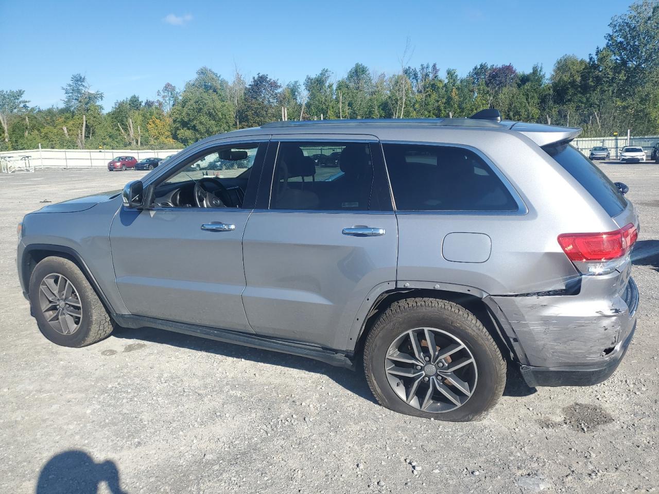2018 Jeep Grand Cherokee Limited - Image 2