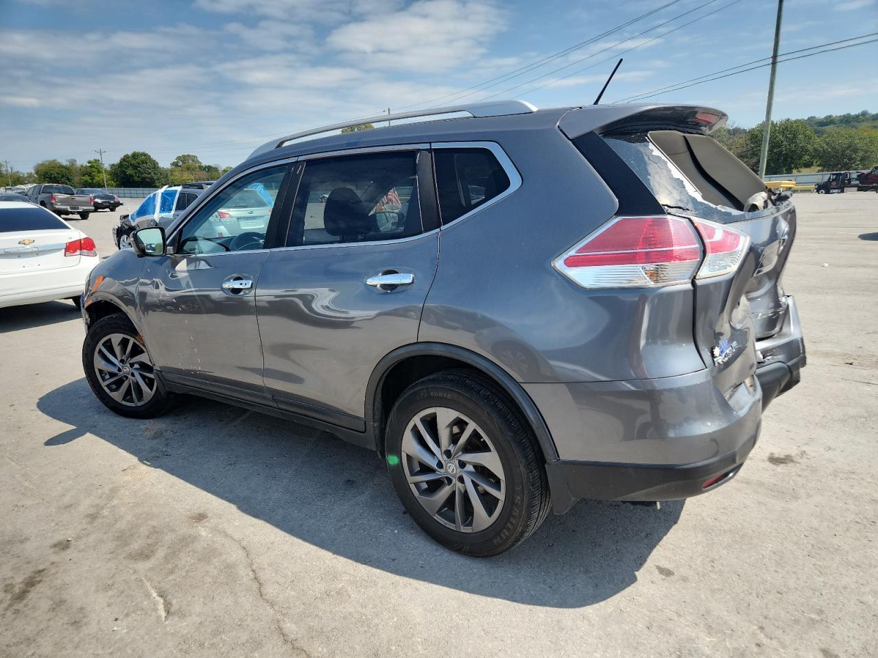 2016 Nissan Rogue S - Фото 2