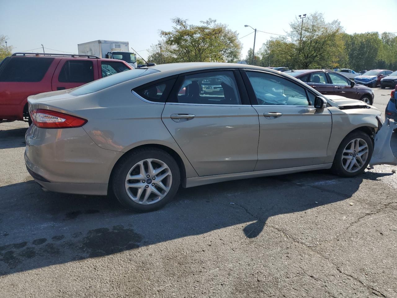 2015 Ford Fusion Se - Фото 3