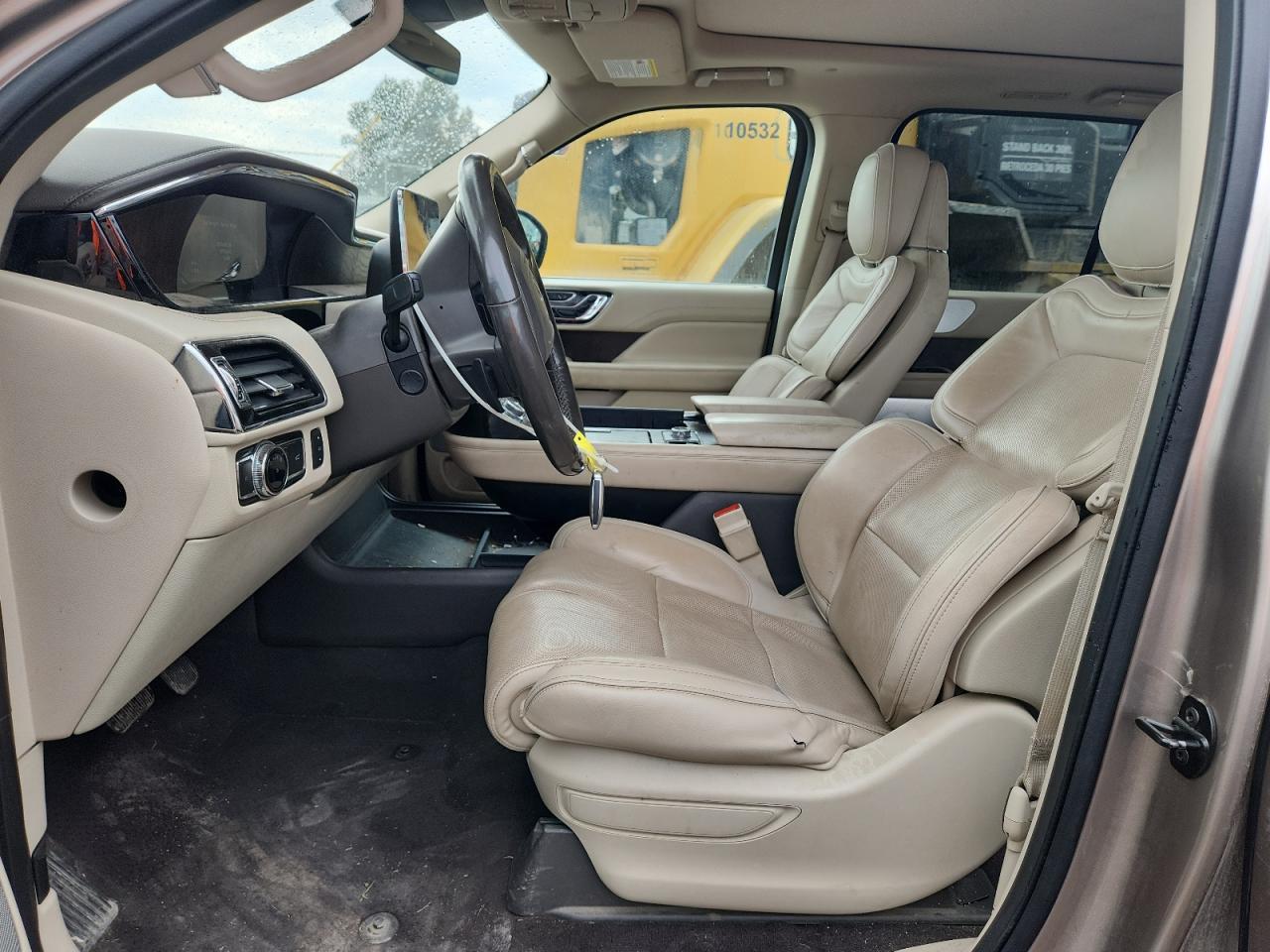 2018 Lincoln Navigator Reserve - Image 7