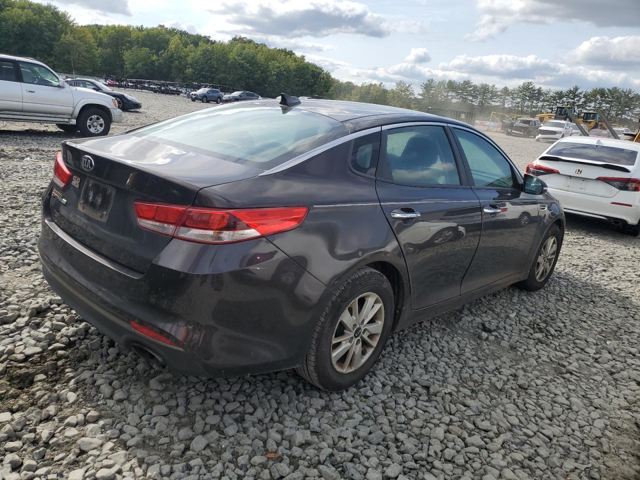 2018 Kia Optima Lx - Image 3