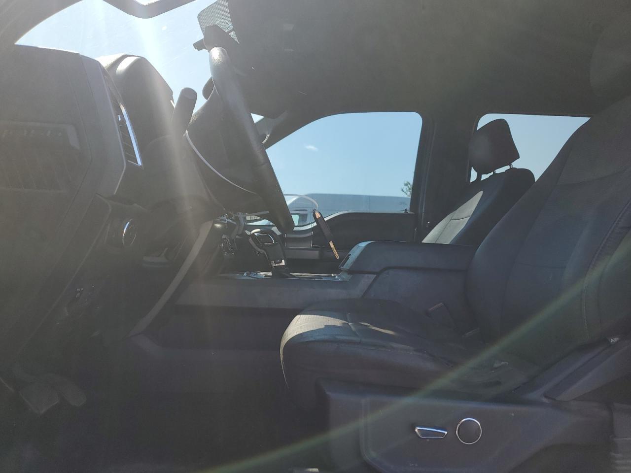 2015 Ford F150 Supercrew - Фото 7