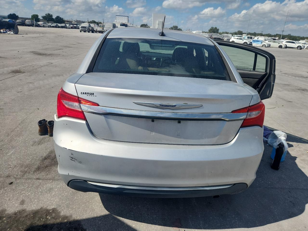 2011 Chrysler 200 Touring - Фото 6