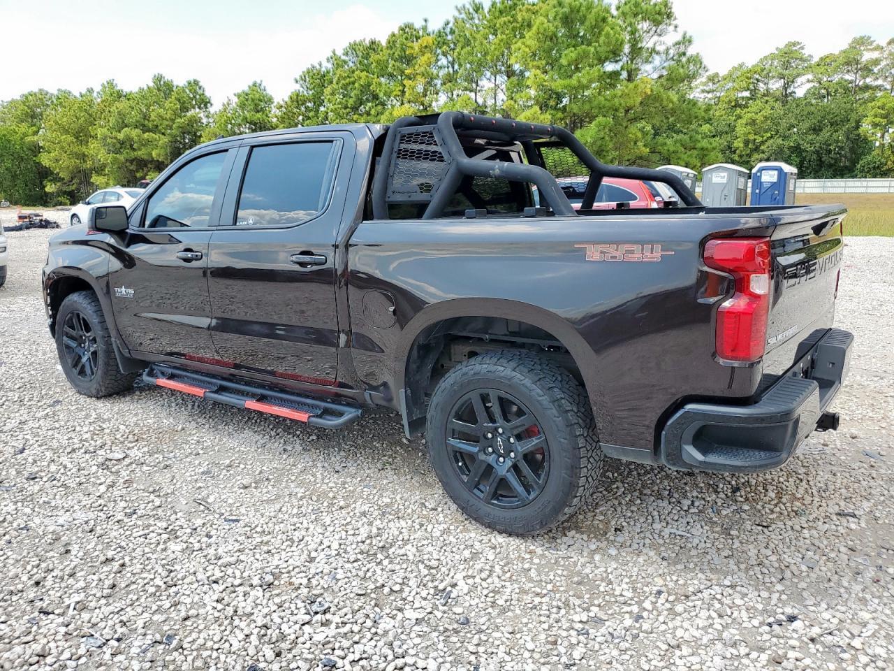 2020 Chevrolet Silverado C1500 Lt - Image 2