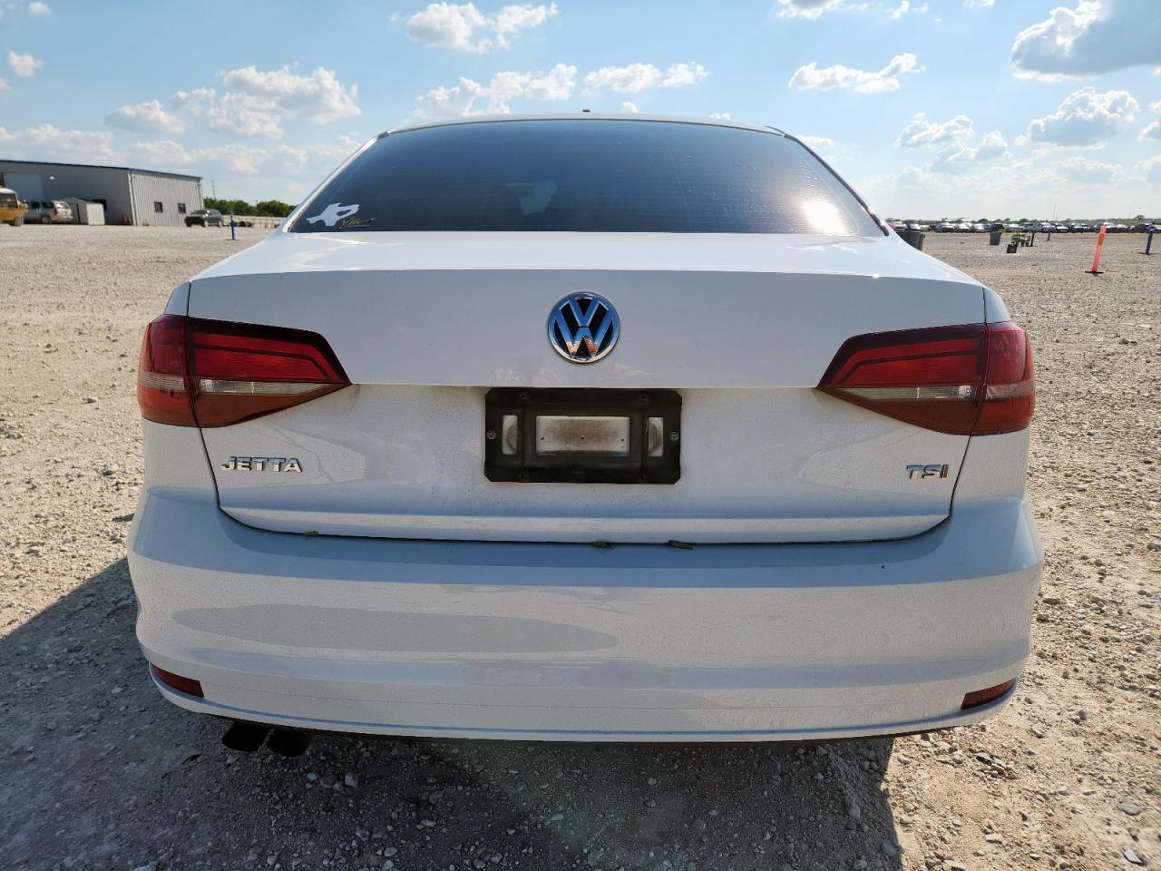 2016 Volkswagen Jetta S - Image 6