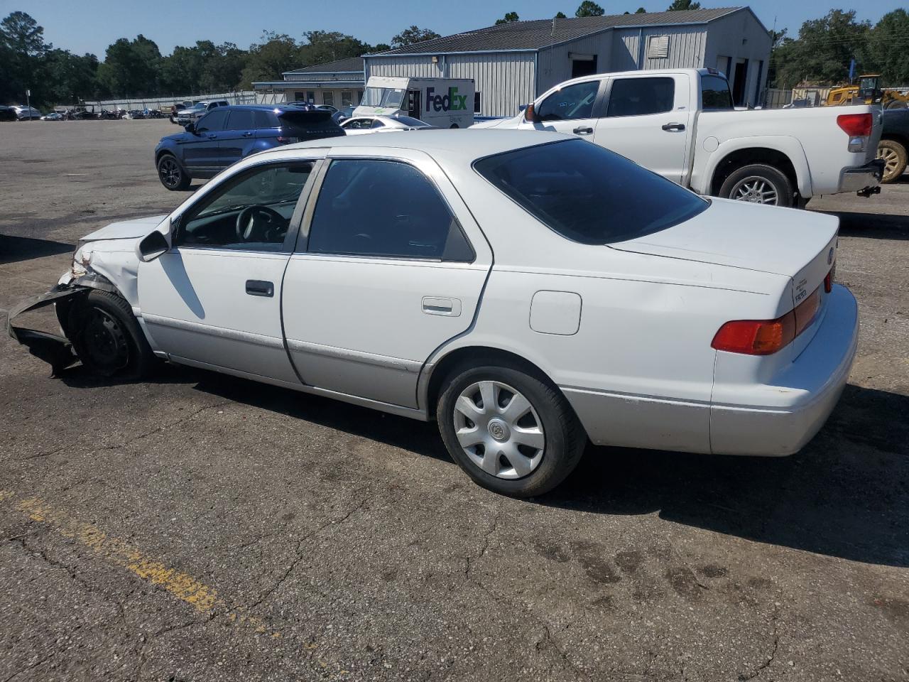 2001 Toyota Camry Ce - Image 2