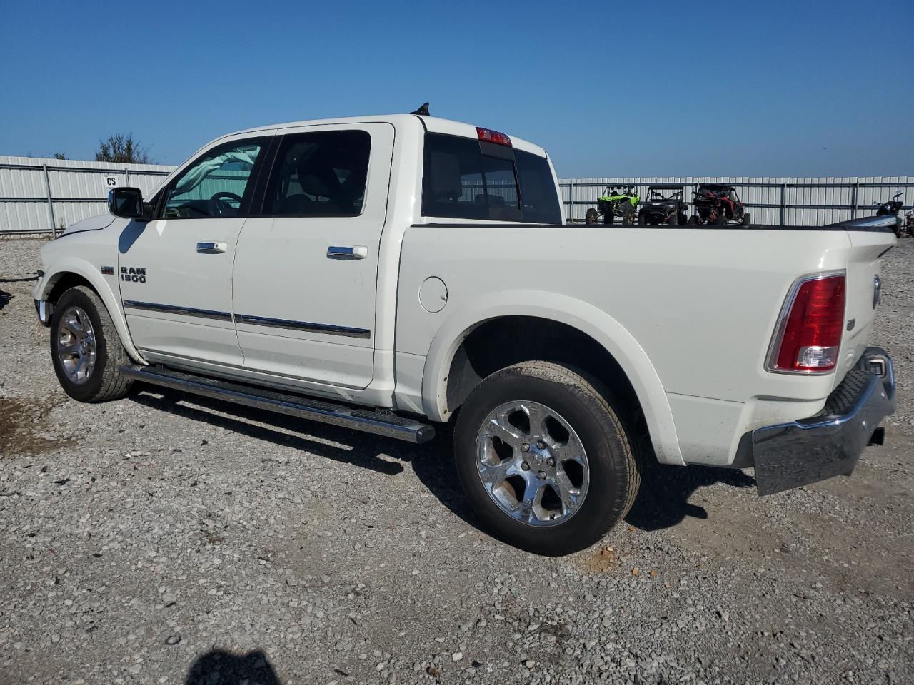2018 Ram 1500 Laramie - Фото 2