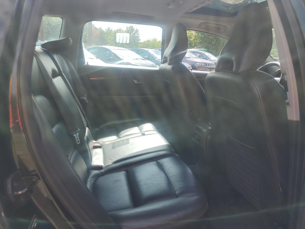 2010 Volvo Xc70 T6 - Image 6