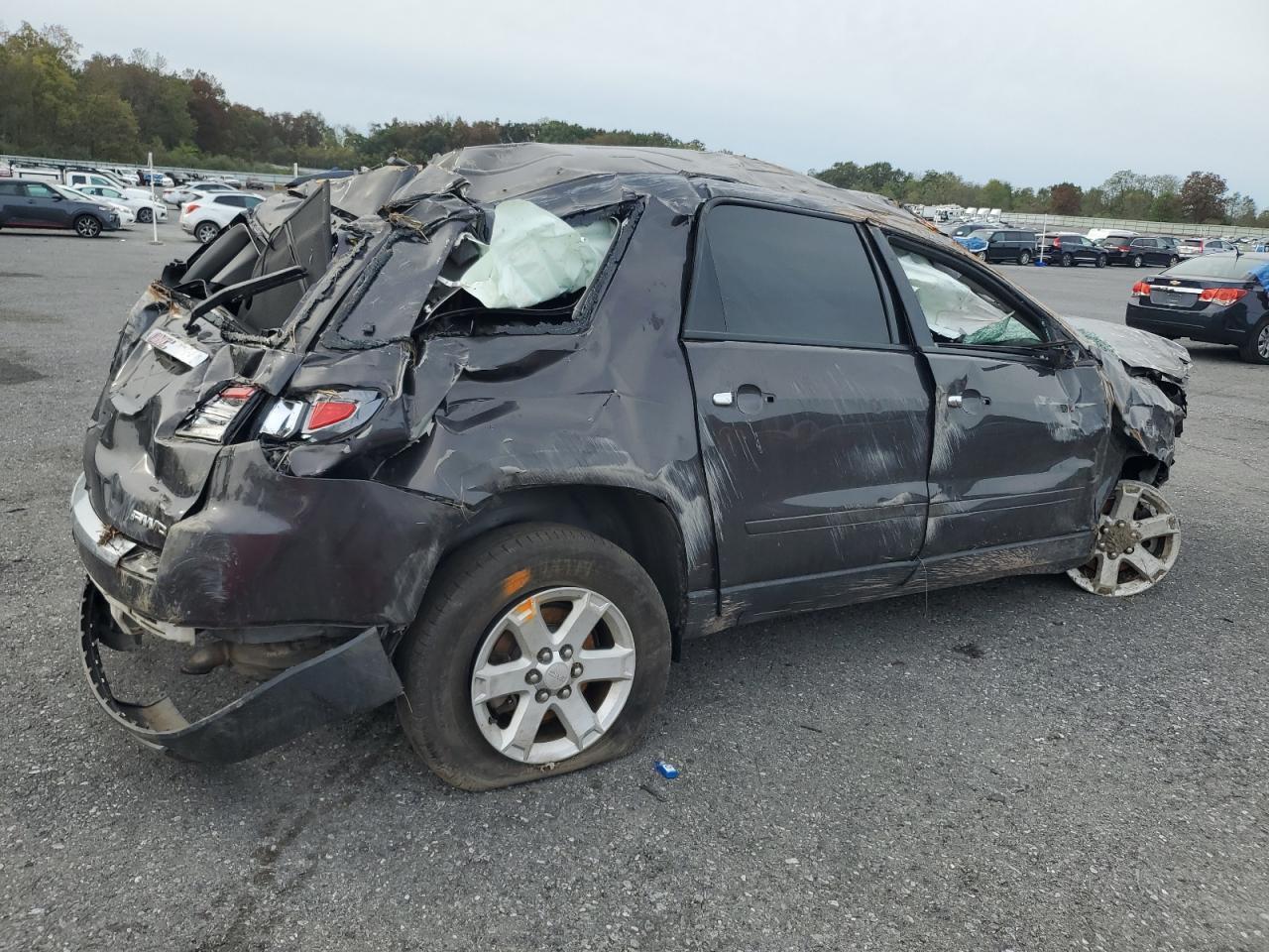 2013 GMC Acadia Sle - Image 3