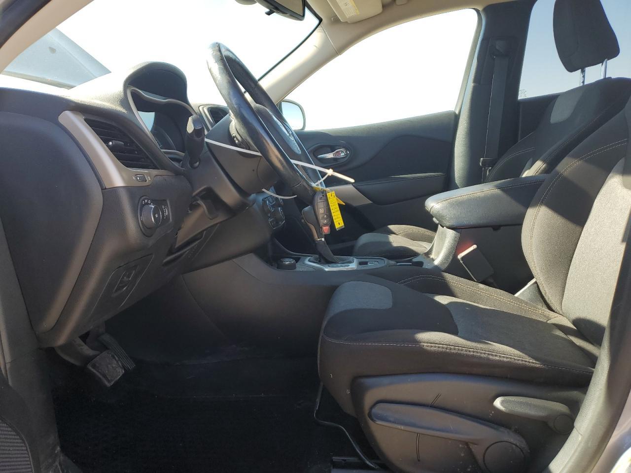 2018 Jeep Cherokee Latitude - Фото 7