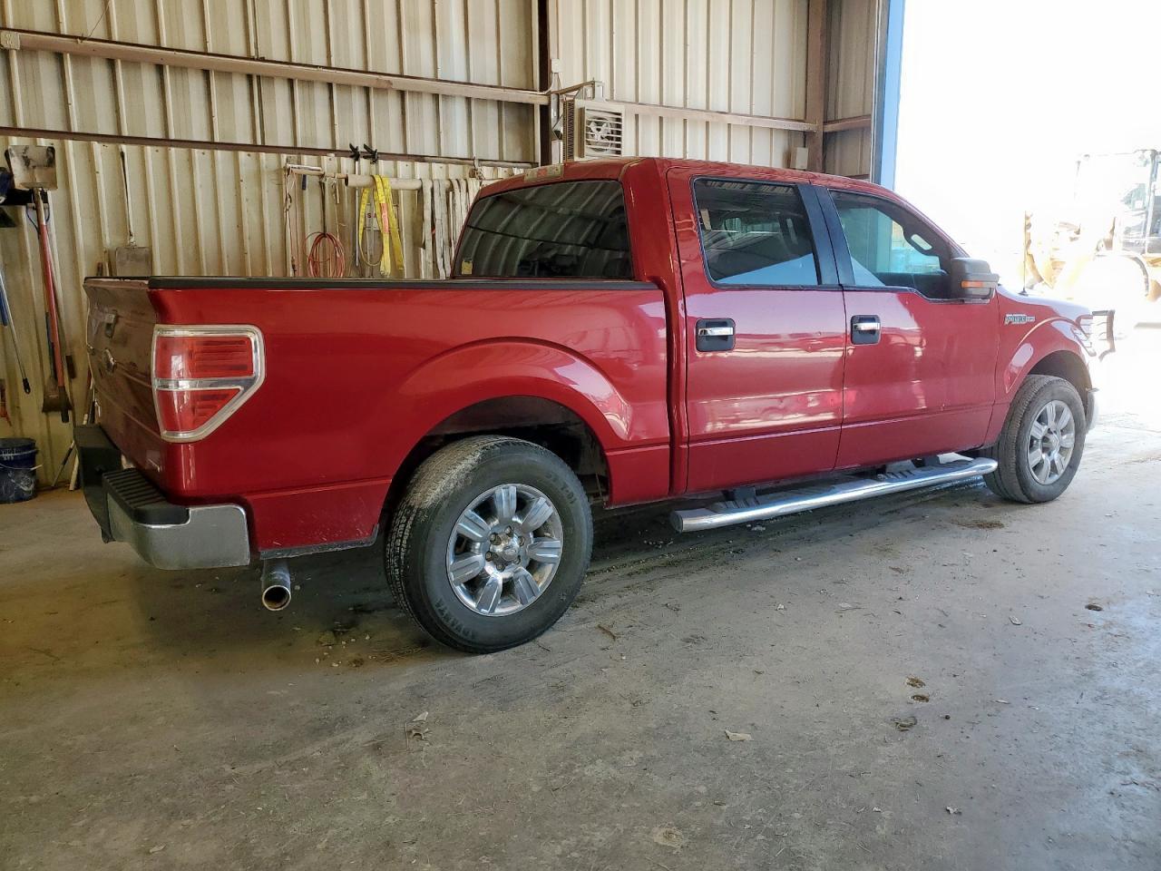 2012 Ford F150 - Фото 3