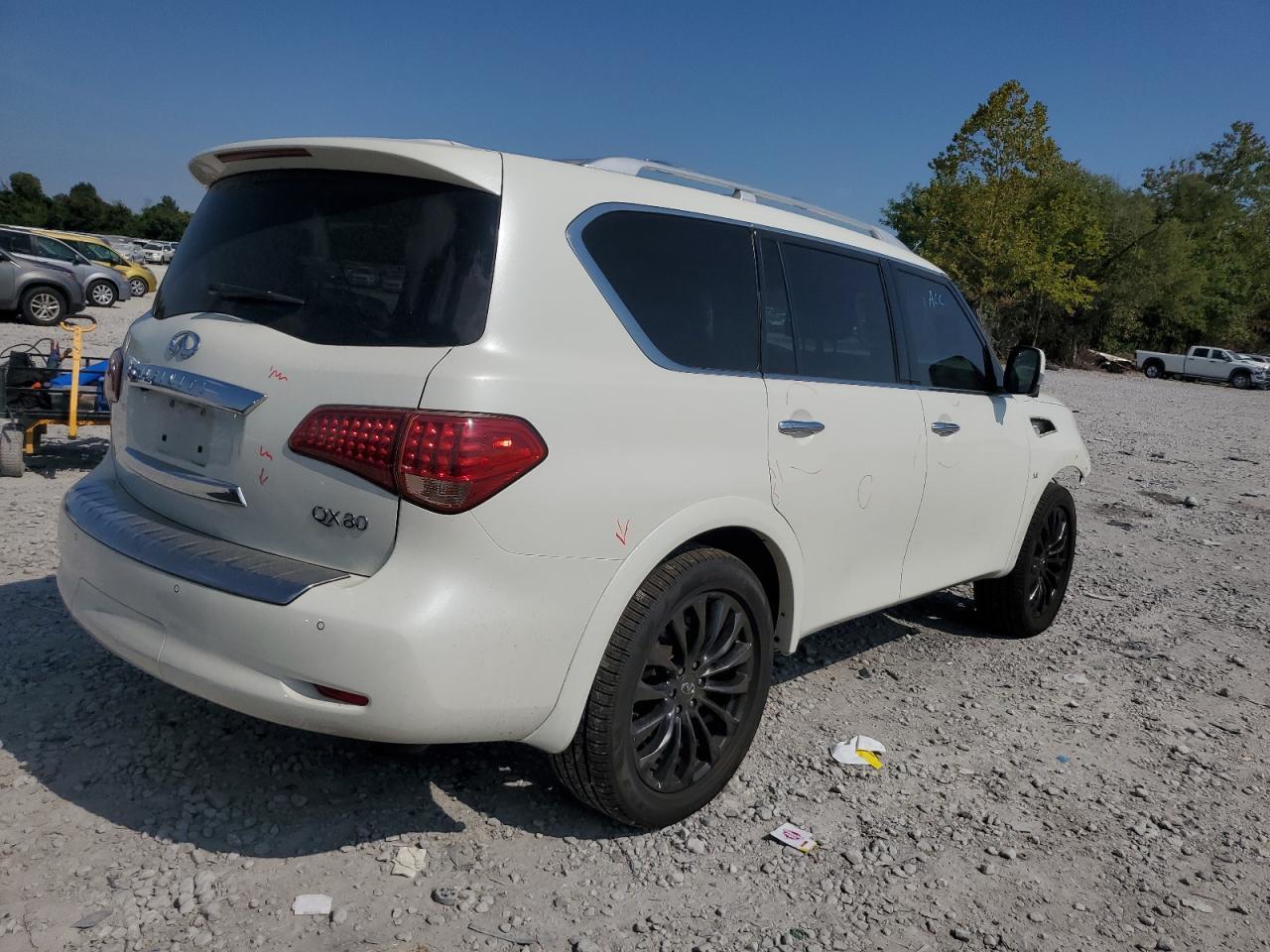 2015 Infiniti Qx80 - Image 3