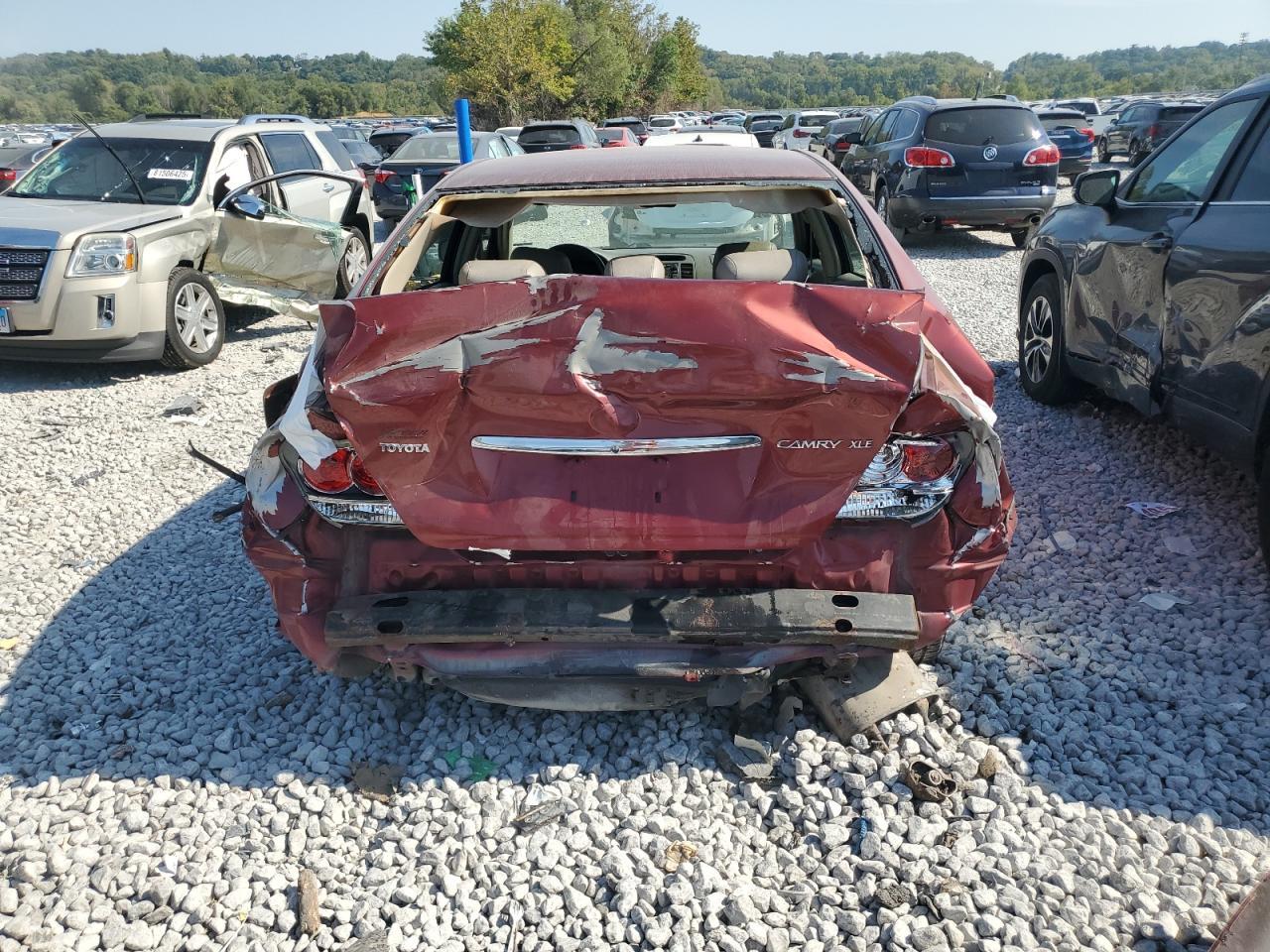 2006 Toyota Camry Le - Image 6