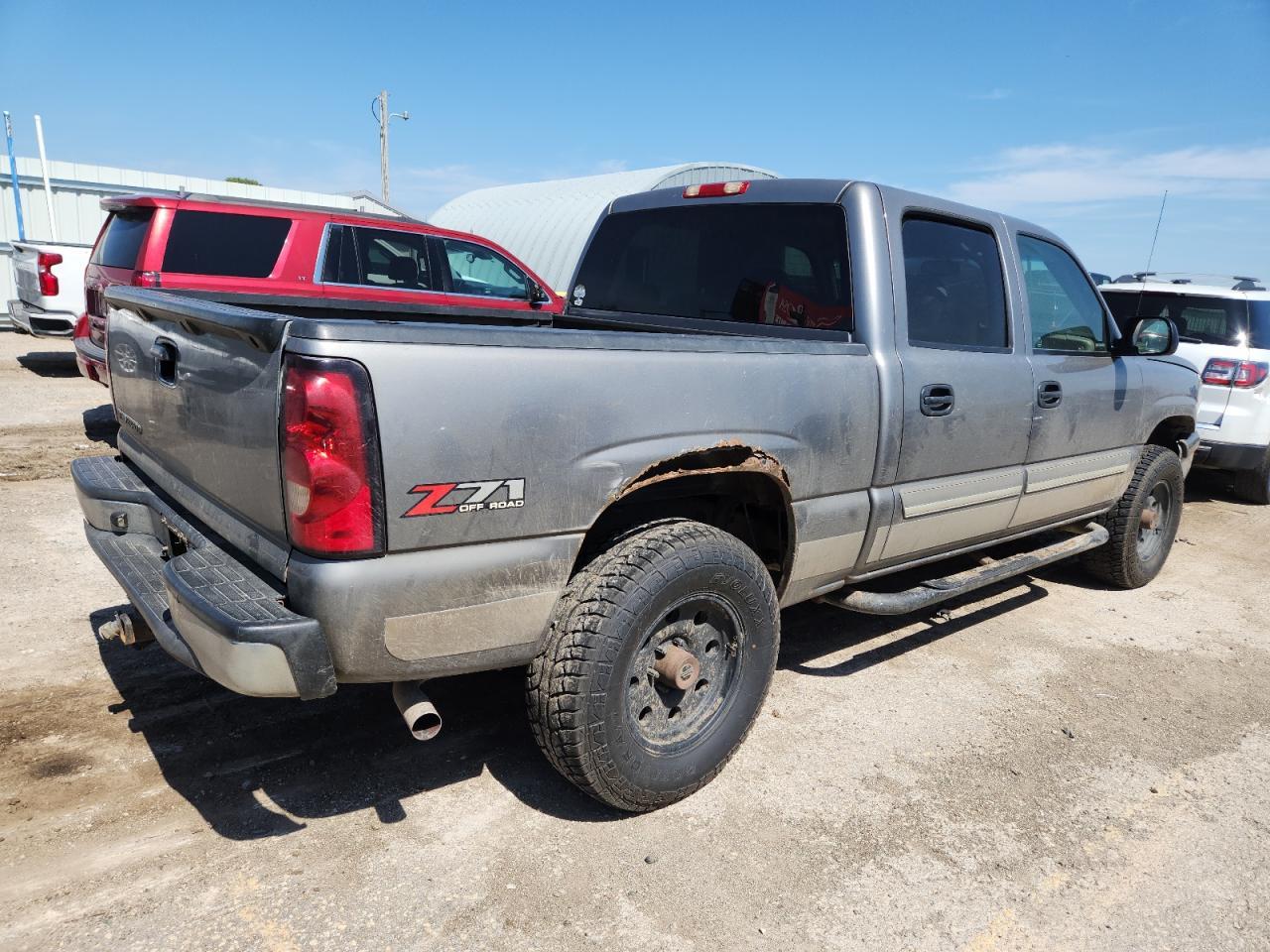2007 Chevrolet Silverado K1500 Crew Cab - Image 3
