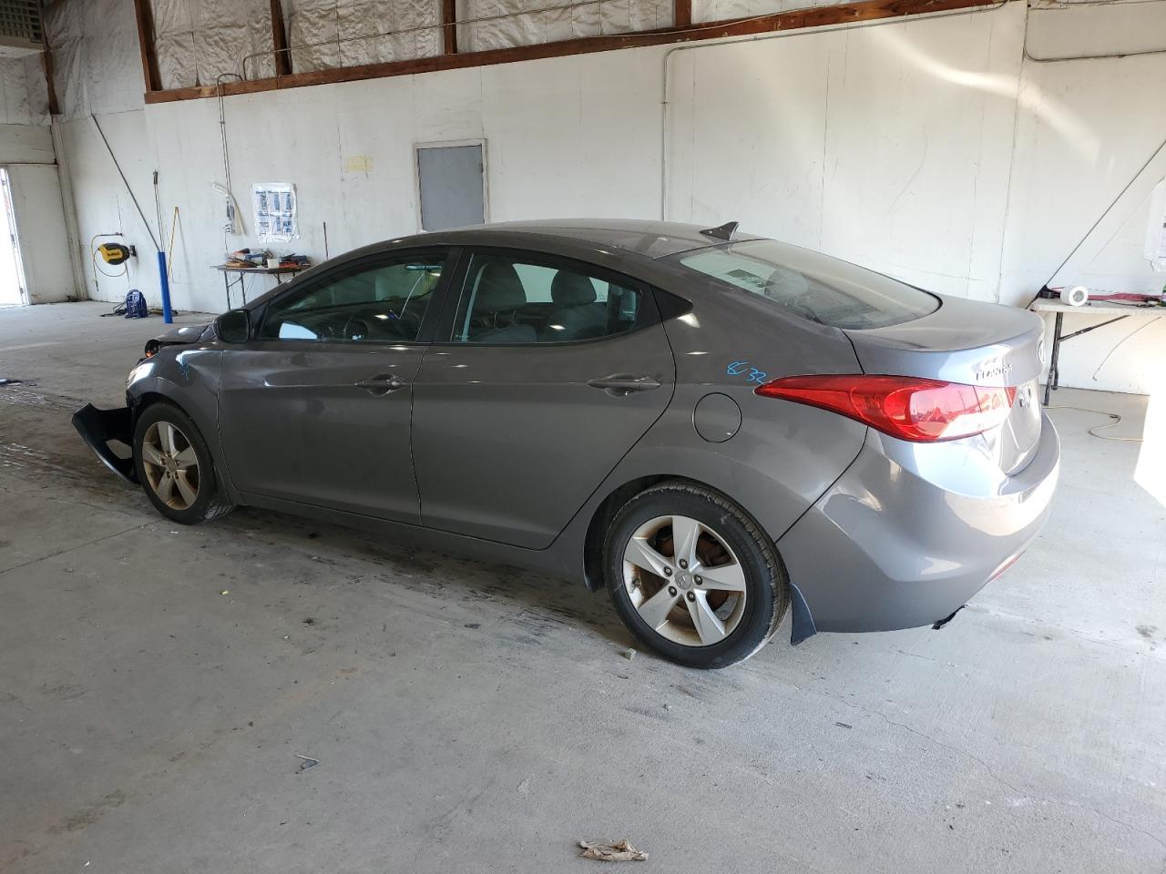 2013 Hyundai Elantra Gls - Фото 2