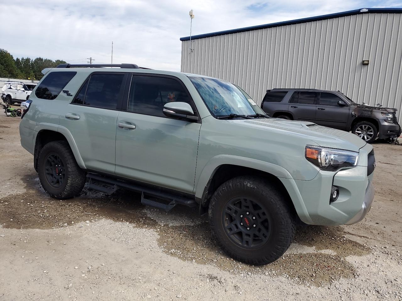 2023 Toyota 4Runner Se - Фото 4