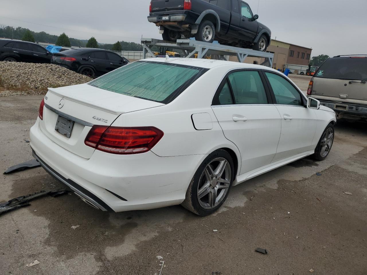 2014 Mercedes-Benz E 350 4Matic - Image 3