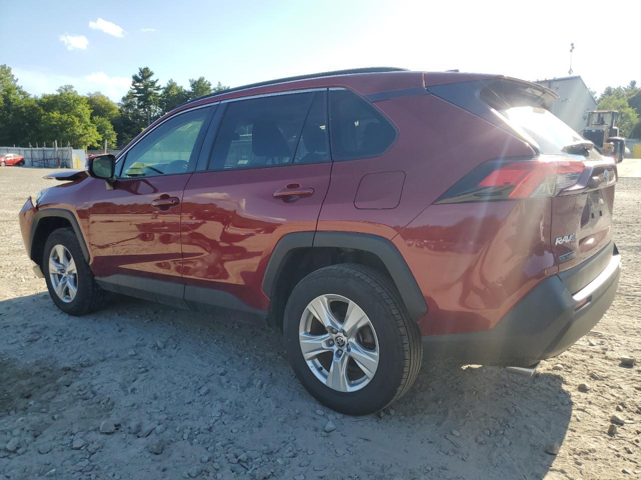 2021 Toyota Rav4 Xle - Фото 2