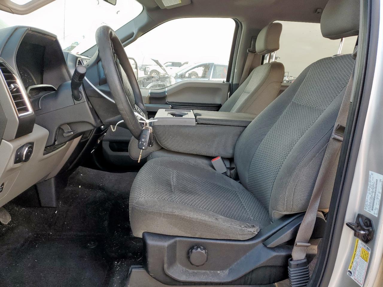 2016 Ford F150 Supercrew - Фото 7