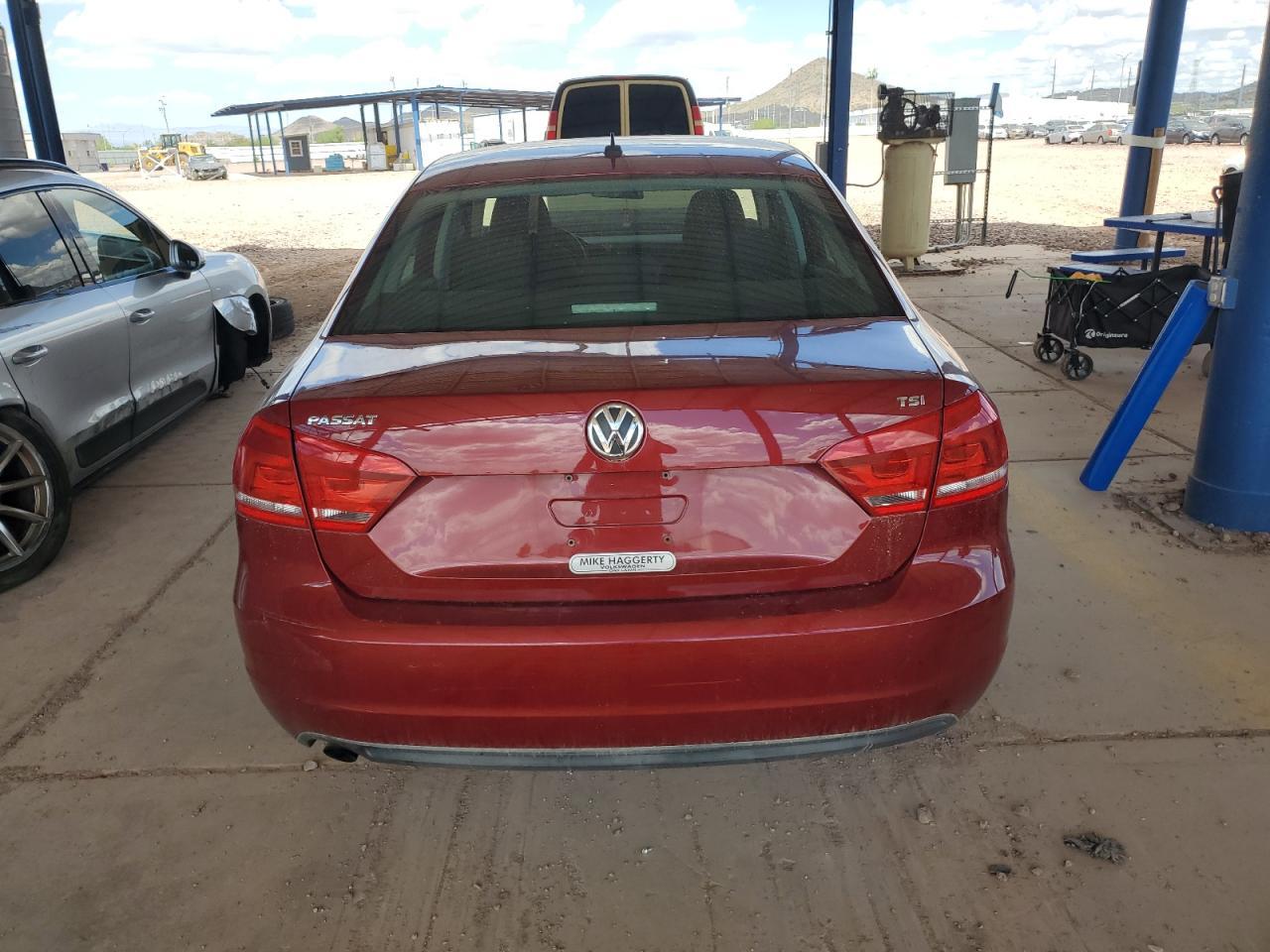 2015 Volkswagen Passat S - Image 6