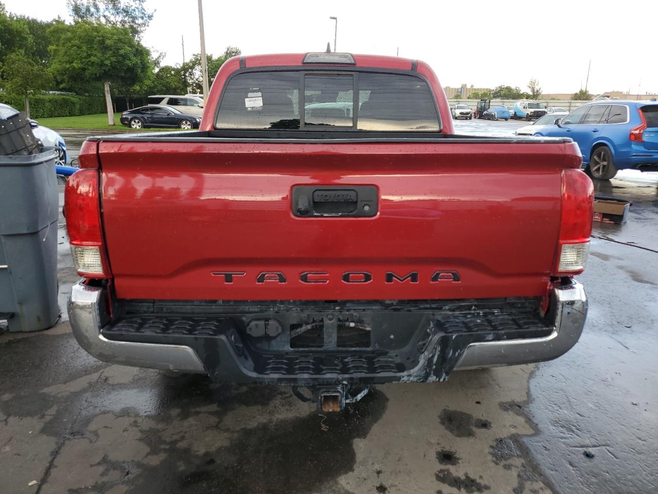 2018 Toyota Tacoma Double Cab - Фото 6