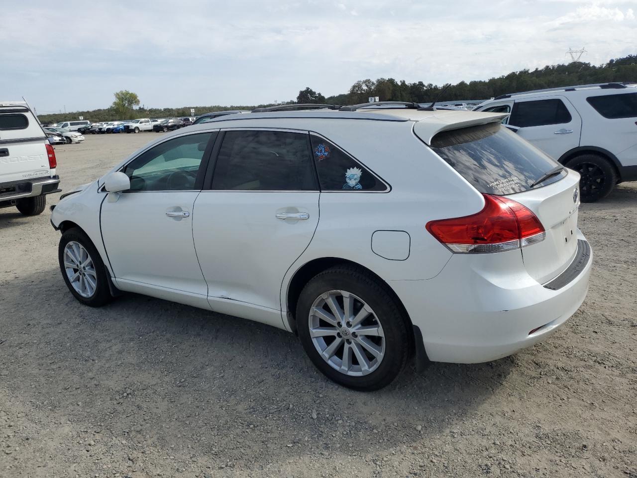 2010 Toyota Venza - Фото 2