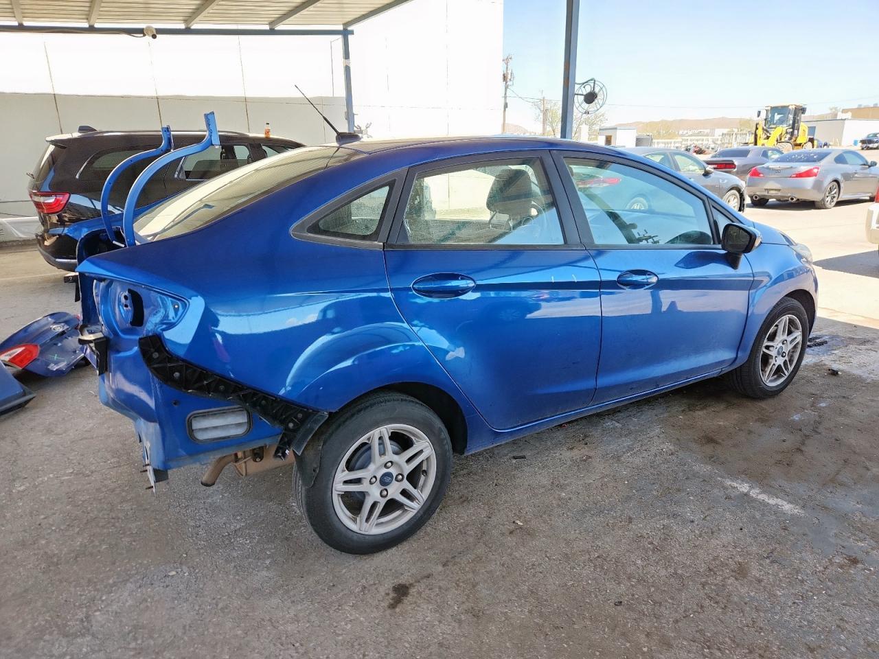 2019 Ford Fiesta Se - Фото 3