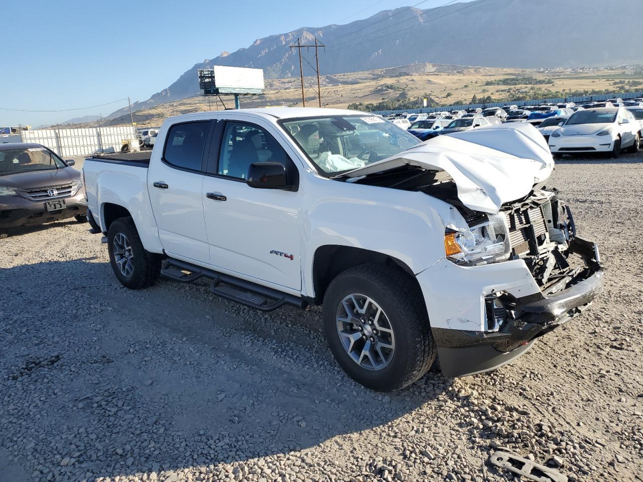 2021 GMC Canyon At4 - Image 4
